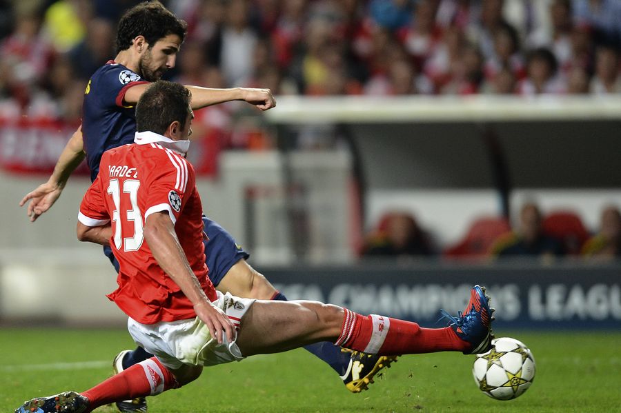 拜仁轻取巴萨，拉莫斯梅开二度亚洲杯