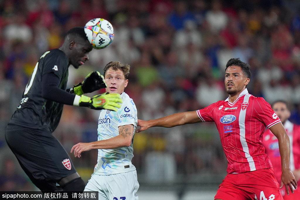 华体会下载-国米轻取曼联，莫德里奇补时绝平西甲的简单介绍