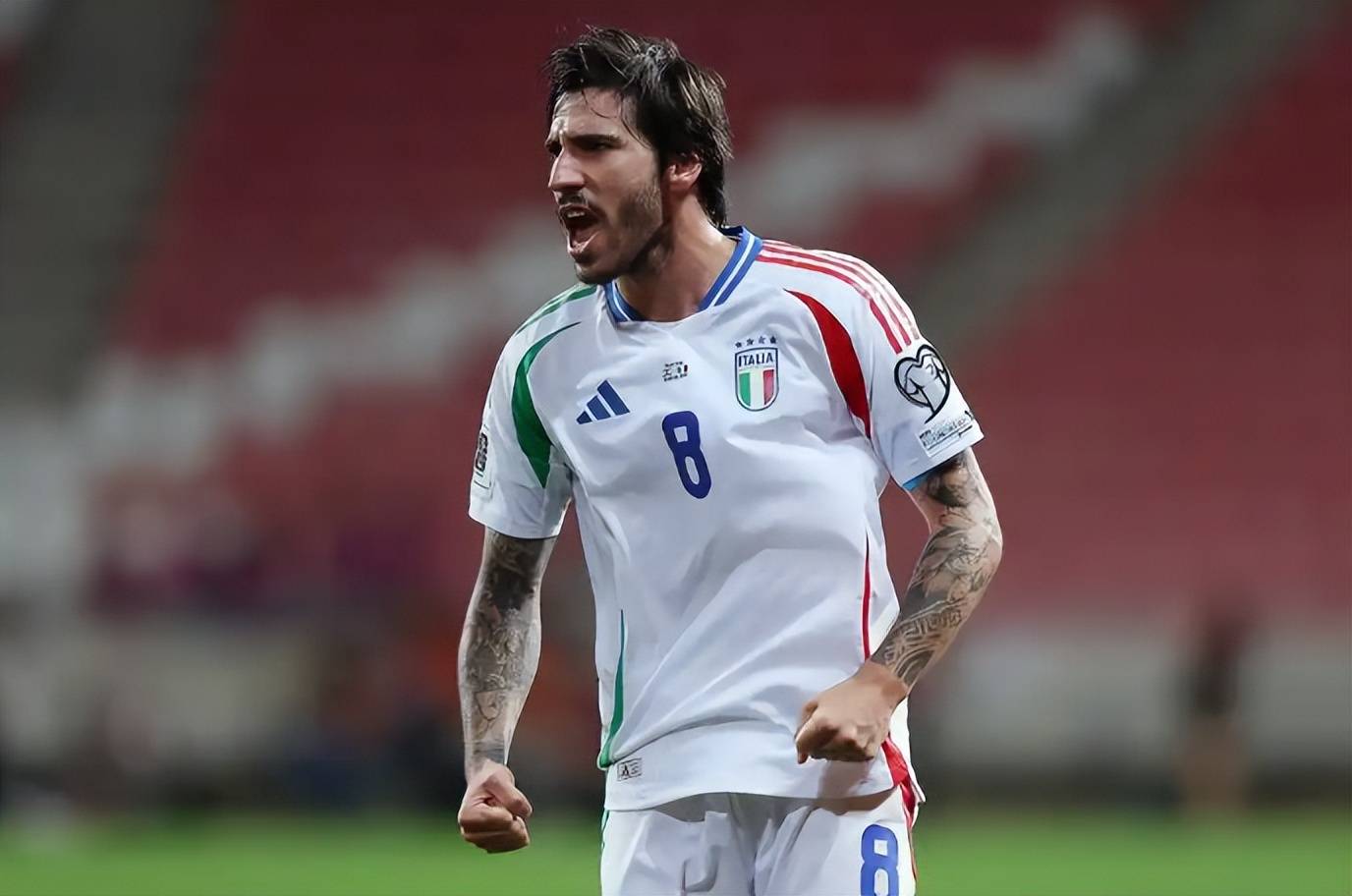 包含瑞士擒下以色列，稳步前进欧预赛淘汰赛的词条